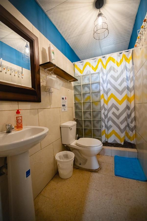 Hostal & Cafe Travelers Сантьяго Экстерьер фото